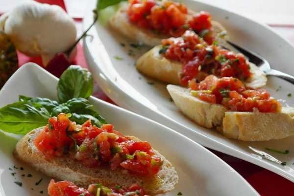 bruschetta-887555_960_720